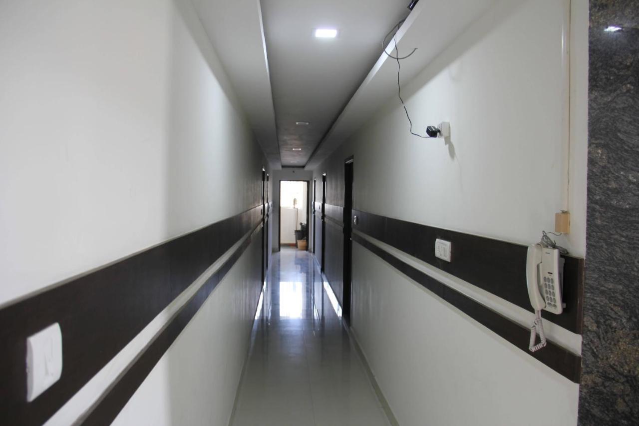 Hôtel Seaqueen Residency à Chennai Extérieur photo