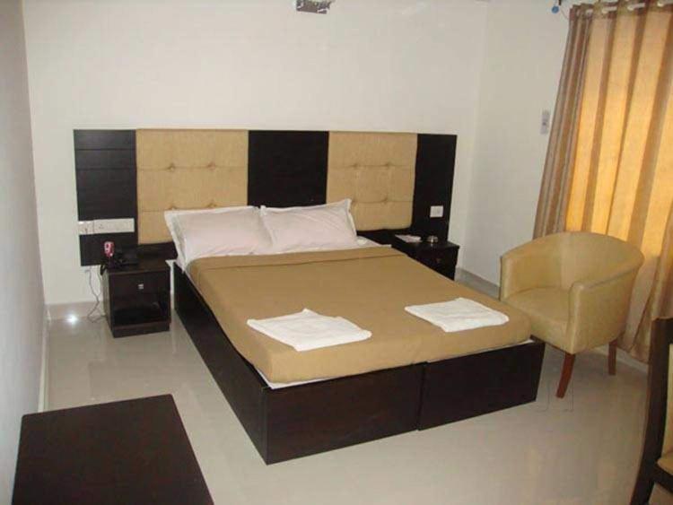 Hôtel Seaqueen Residency à Chennai Extérieur photo