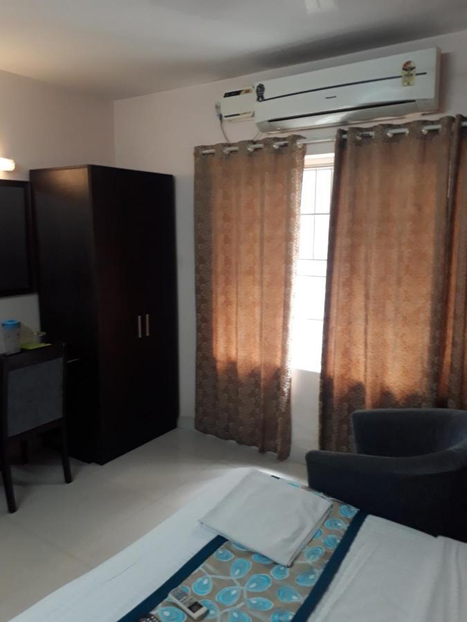 Hôtel Seaqueen Residency à Chennai Extérieur photo
